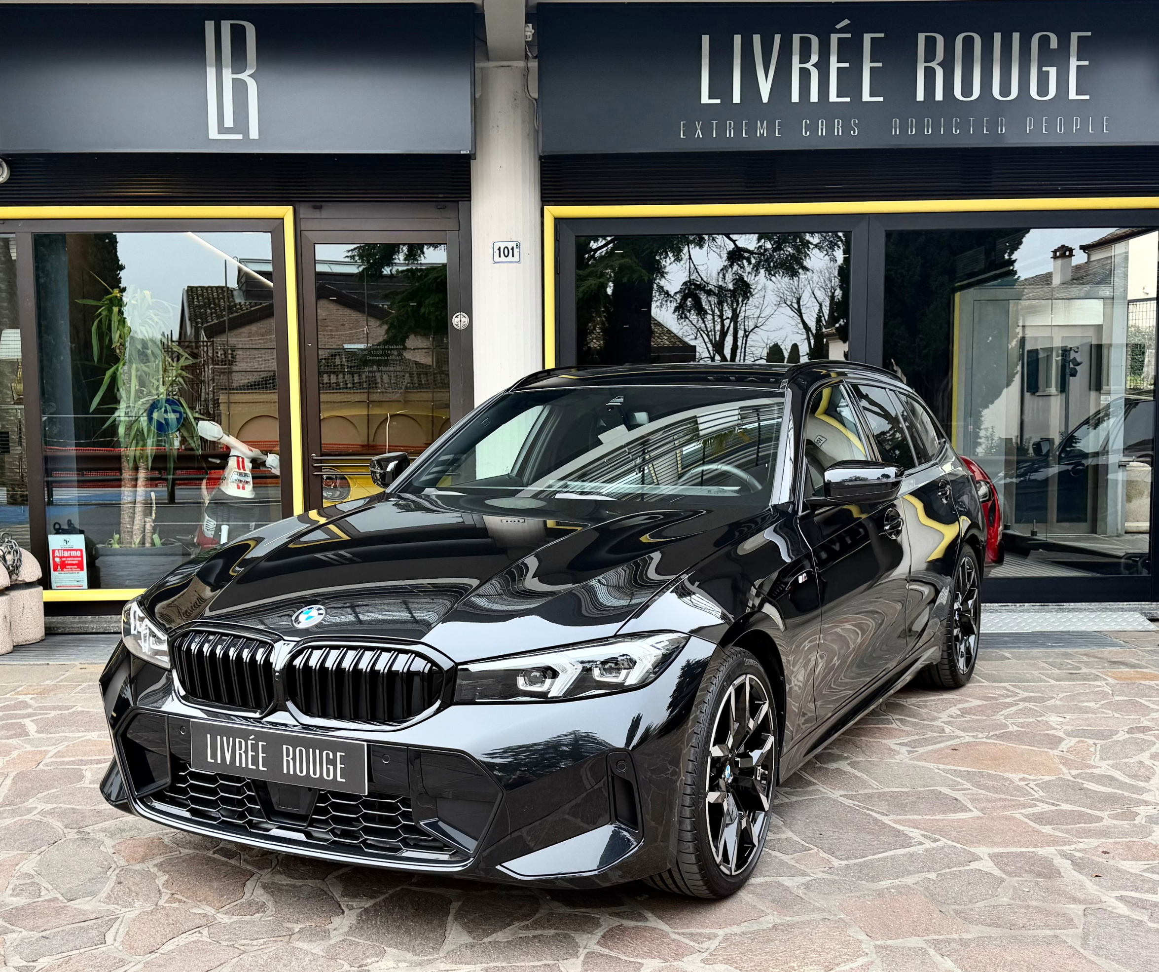 BMW 330i X-Drive Sport 2025