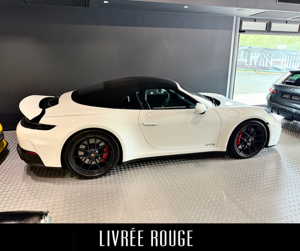 Porsche 992 992.2 Cabrio GTS - immagine 12