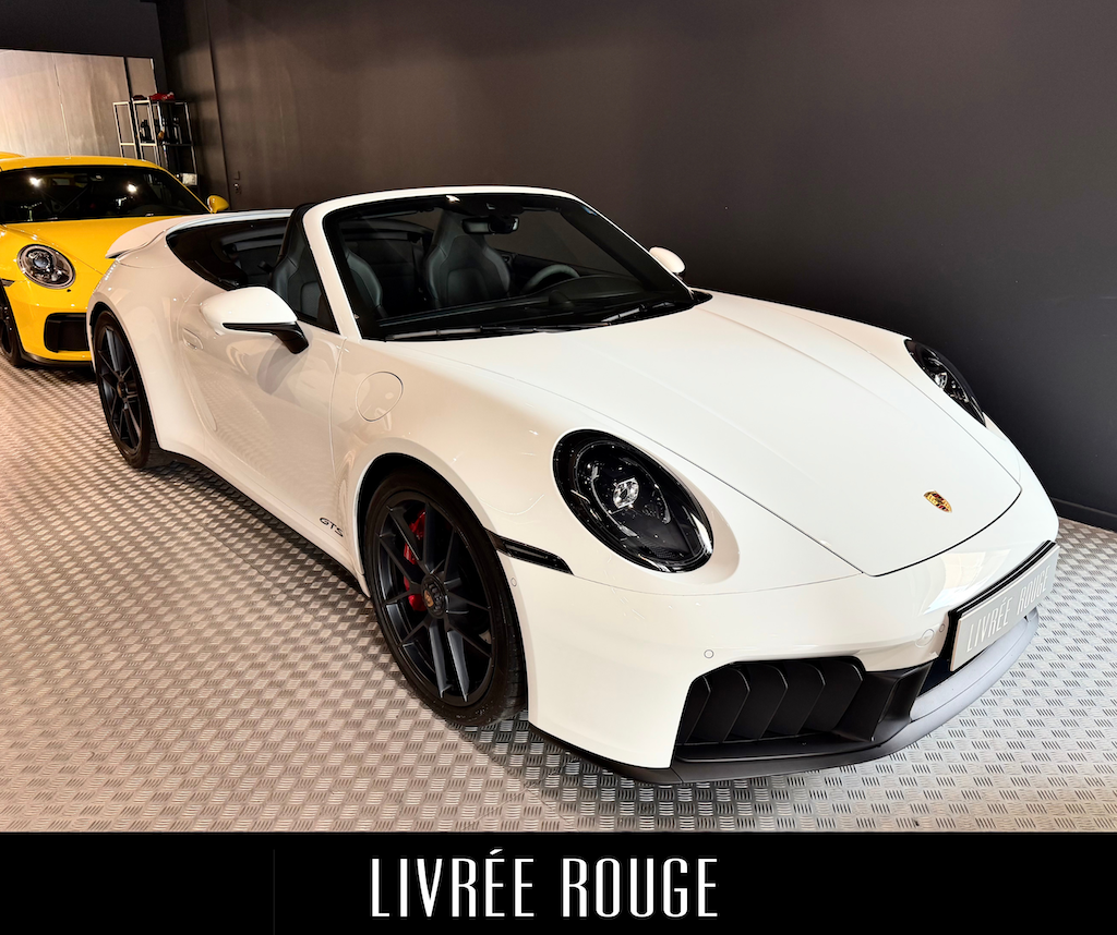 Porsche 992 992.2 Cabrio GTS - immagine 2